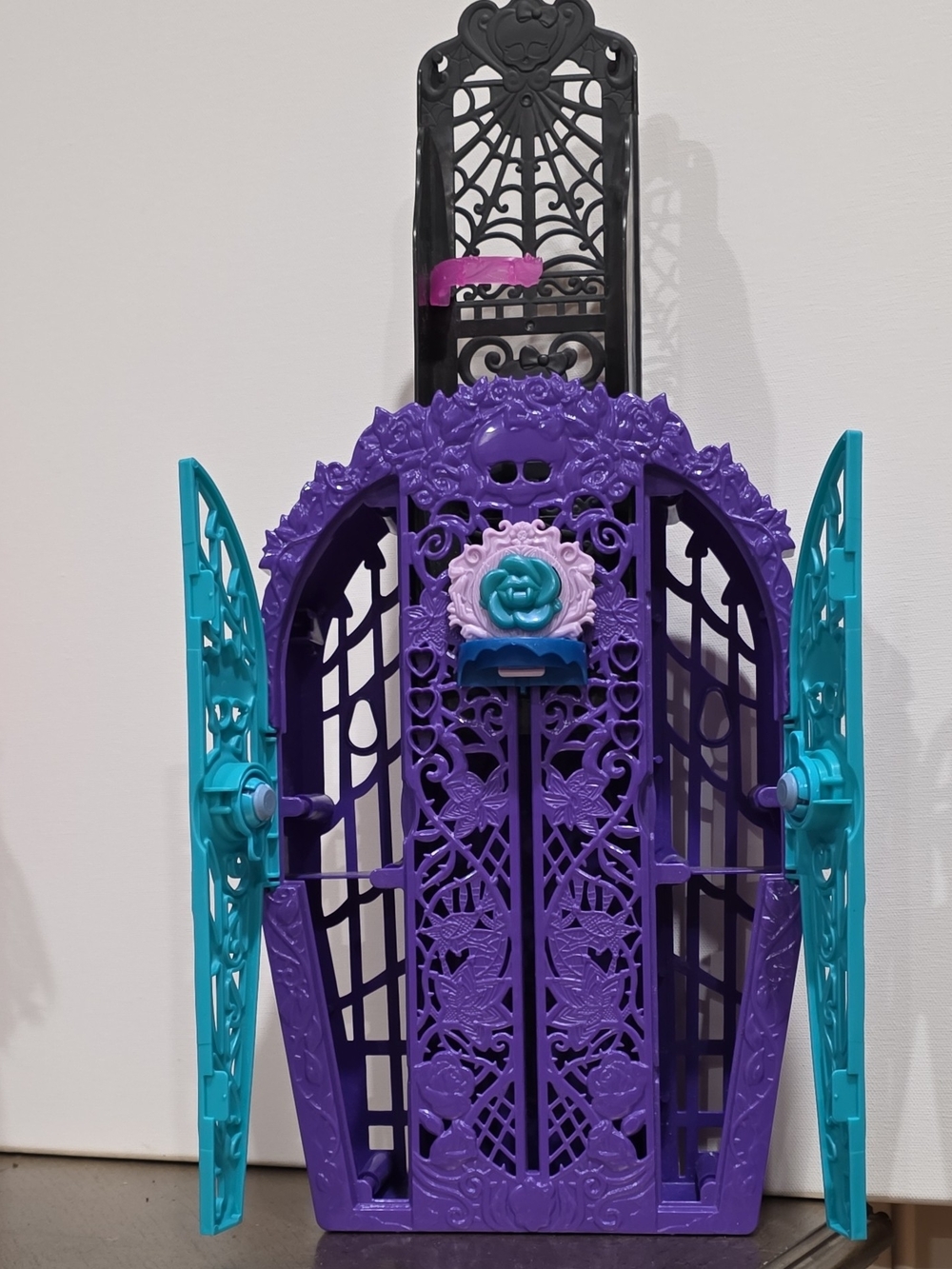 Monster High Purple & Teal Decorative Playset No Keys ,no Doll